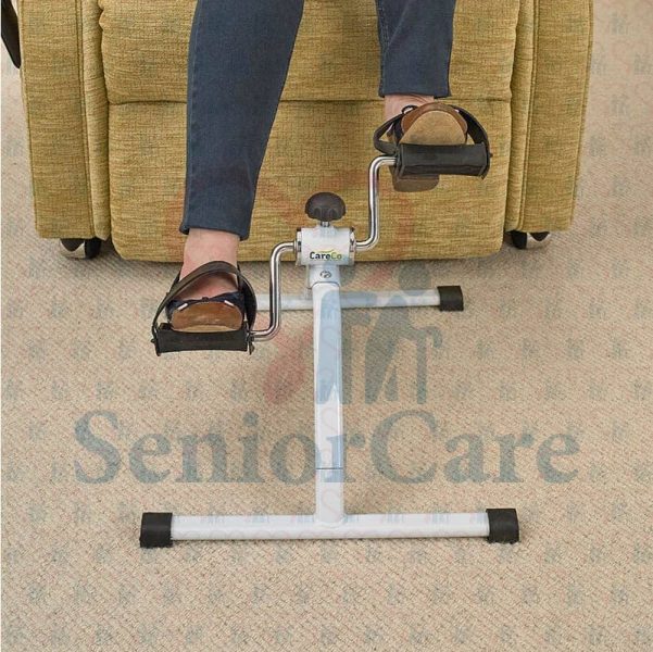 Using exercise tools can help seniors do light exercise for a healthier body.