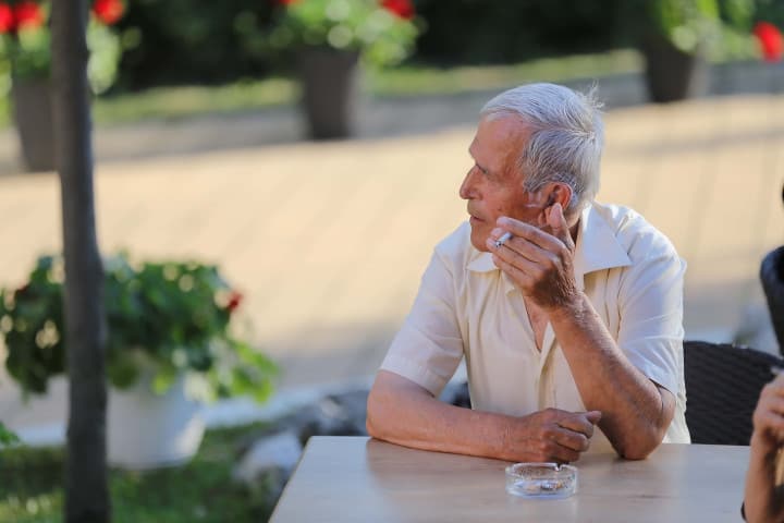 Smoking has a damaging impact on seniors' oral health, increasing the risk of various dental problems. Encouraging seniors to quit smoking or seek help in doing so can significantly improve their oral health and overall well-being.